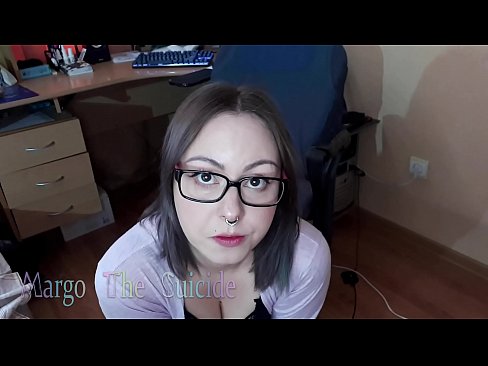 ❤️ Une fille sexy avec des lunettes suce profondément un gode devant la caméra Porno vk at fr.assistirhentai.ru